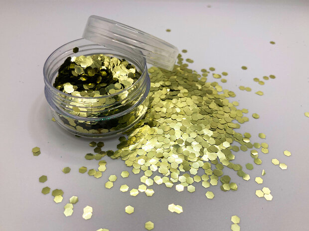 Gouden biologisch afbreekbare glitters